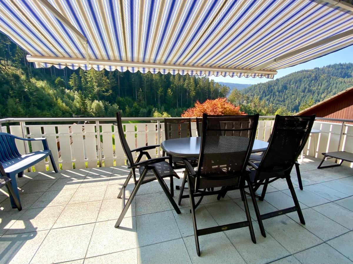 Ferienwohnung Zur Bierliebe - Mit Toller Aussicht Im Herzen Des Schwarzwaldes ฮอร์นแบร์ก ภายนอก รูปภาพ