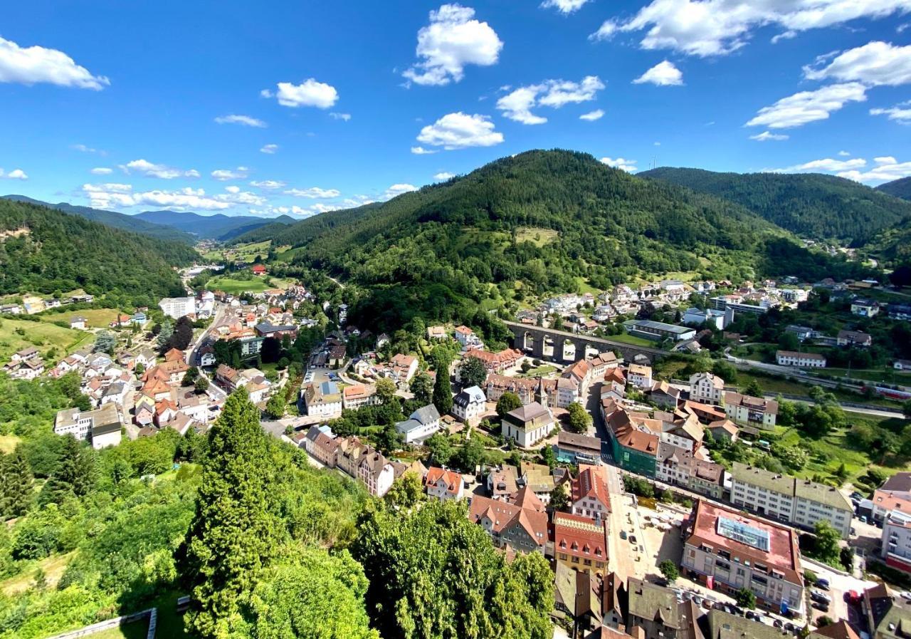 Ferienwohnung Zur Bierliebe - Mit Toller Aussicht Im Herzen Des Schwarzwaldes ฮอร์นแบร์ก ภายนอก รูปภาพ